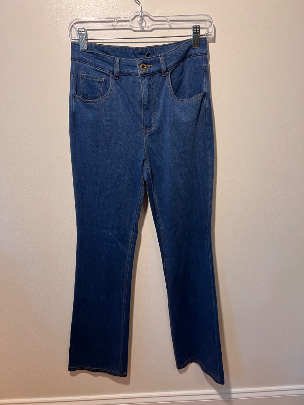 Halara Flex™ Mid Rise Casual Bootcut Jeans | Bleached Blue | Size S (4/6)